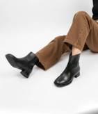 نیم بوت پاشنه سه سانت زنانه رنگ مشکی و قهوه ای کدna-87